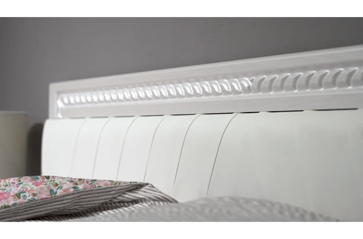 Кровать Гертруда, М9, Экокожа с пуговицами без основания, белая лиственница/ясень жемчужный в Смоленске - изображение 2