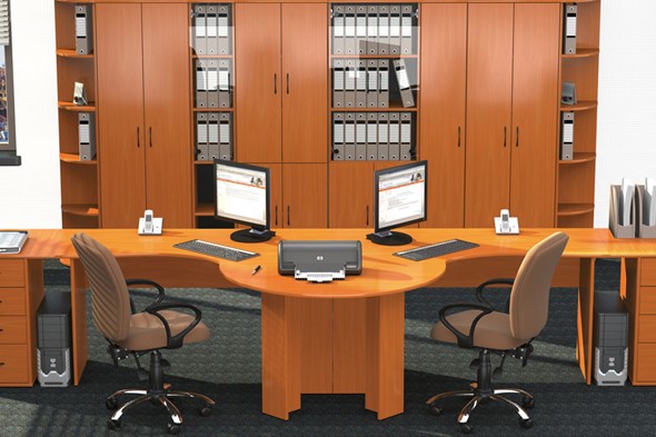 Офисный набор мебели Классик для двух сотрудников с большим шкафом в Смоленске - изображение